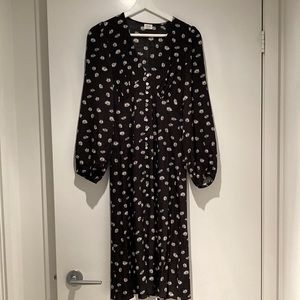 Daisy midi dress